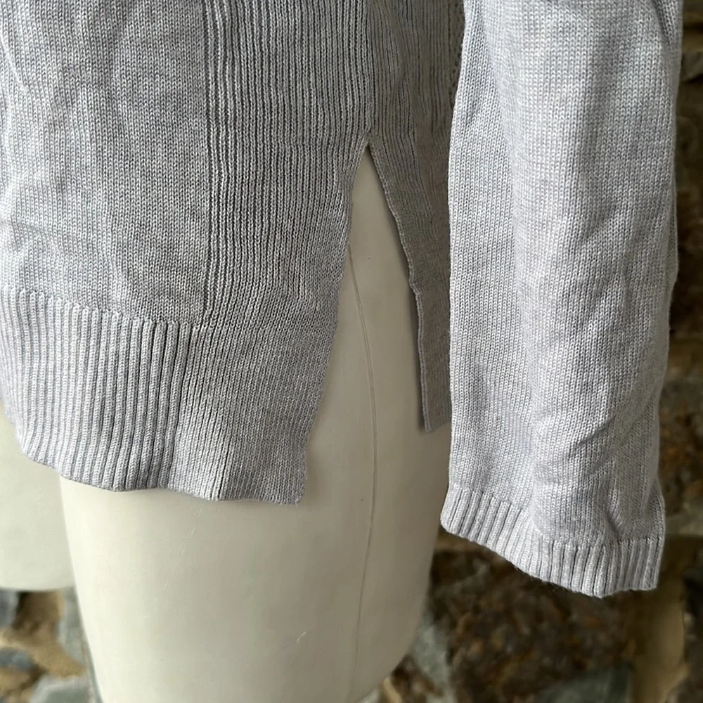 Lululemon Athletic Well Being Sweater in ‘Heathered Vapor’ Gray Size